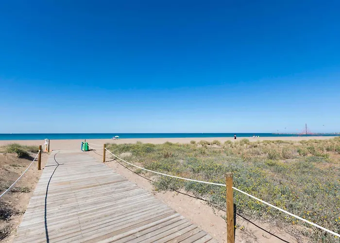 Elegante Frente Al Puerto De デニア